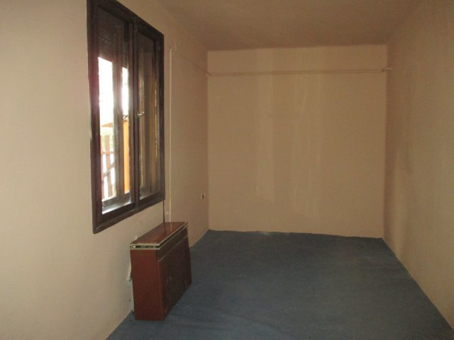 Eladó családi ház, Csorváson 9.9 M Ft, 2 szobás