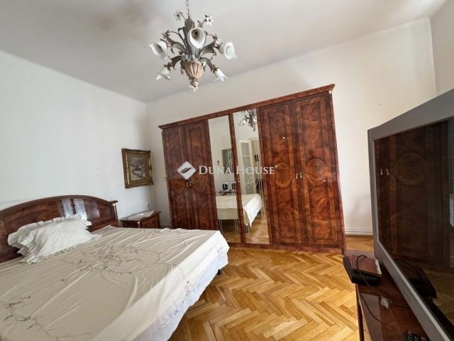 Eladó családi ház, Budapesten, XV. kerületben 104.9 M Ft