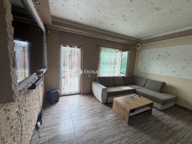 Eladó családi ház, Budapesten, XXI. kerületben 67.9 M Ft