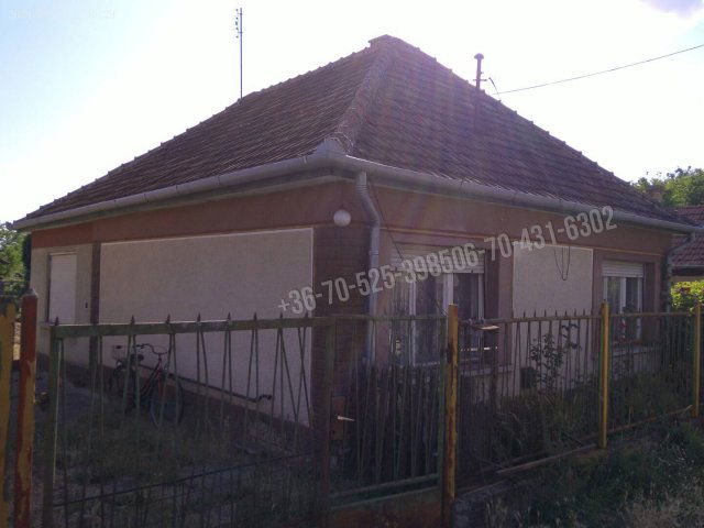 Eladó családi ház, Albertirsán 23.5 M Ft, 2 szobás
