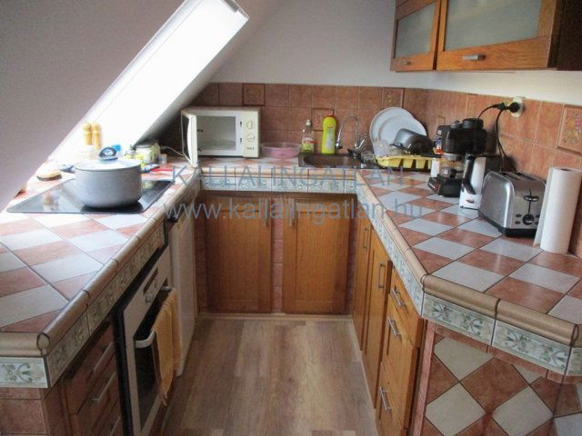 Eladó téglalakás, Nyíregyházán 49.9 M Ft, 2+1 szobás