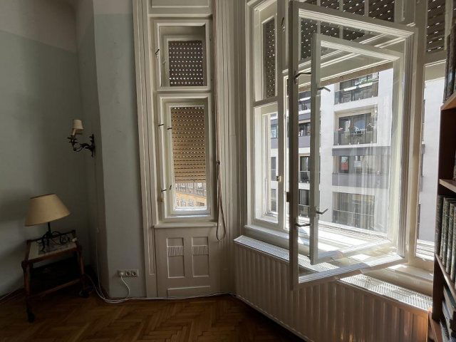 Eladó téglalakás, Budapesten, VII. kerületben, Murányi utcában