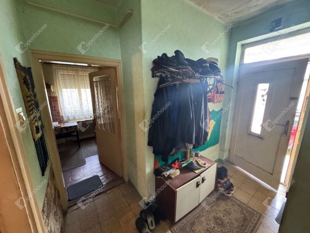 Eladó családi ház, Zalaegerszegen 31.6 M Ft, 2 szobás