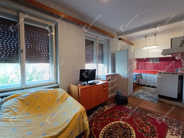 Eladó családi ház, Sopronban 125 M Ft, 7 szobás