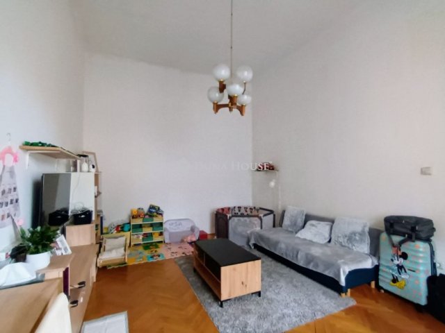 Eladó téglalakás, Nyíregyházán 44.9 M Ft, 2+1 szobás