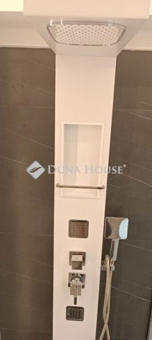 Eladó téglalakás, Budapesten, XIII. kerületben 42.9 M Ft