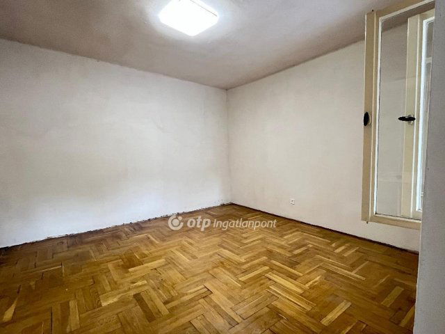 Eladó családi ház, Budapesten, XXI. kerületben 58 M Ft, 3 szobás