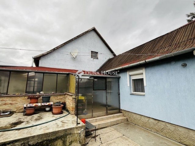 Eladó családi ház, Délegyházán 69.9 M Ft, 4 szobás