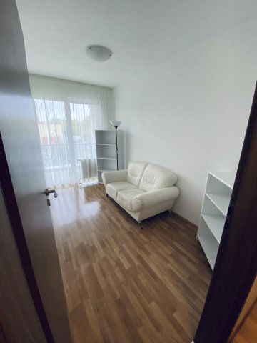 Eladó téglalakás, Debrecenben 95 M Ft, 3 szobás