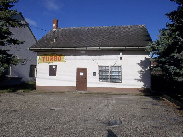 Eladó üzlethelyiség, Móron 45 M Ft / költözzbe.hu