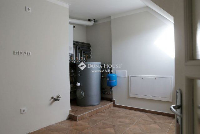 Eladó családi ház, Budapesten, XI. kerületben 490 M Ft, 6 szobás