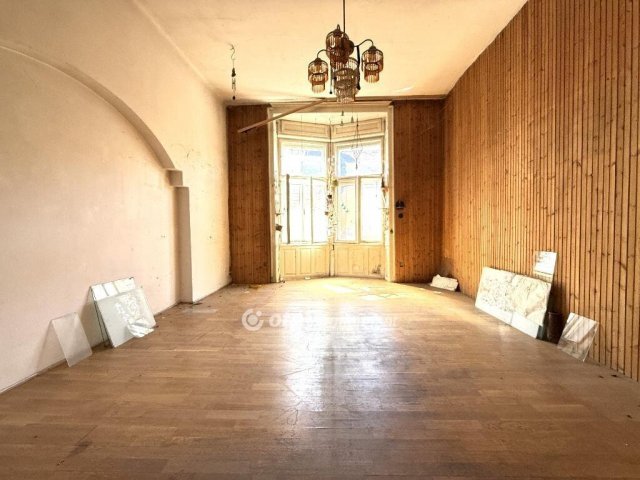 Eladó téglalakás, Budapesten, VII. kerületben 74.9 M Ft