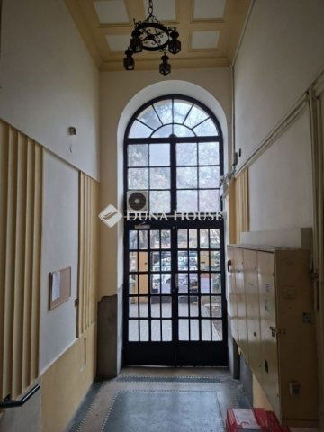 Eladó téglalakás, Budapesten, XII. kerületben 119 M Ft, 3 szobás