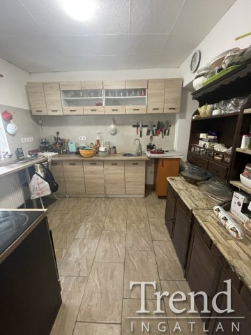 Eladó családi ház, Baracson 45 M Ft, 4 szobás