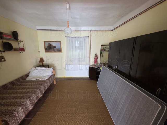 Eladó családi ház, Gamáson 19.9 M Ft, 2+2 szobás