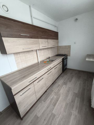 Eladó panellakás, Szigetszentmiklóson 59.74 M Ft, 2 szobás