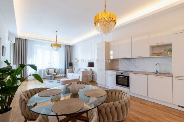 Eladó téglalakás, Budapesten, II. kerületben 245 M Ft, 3 szobás