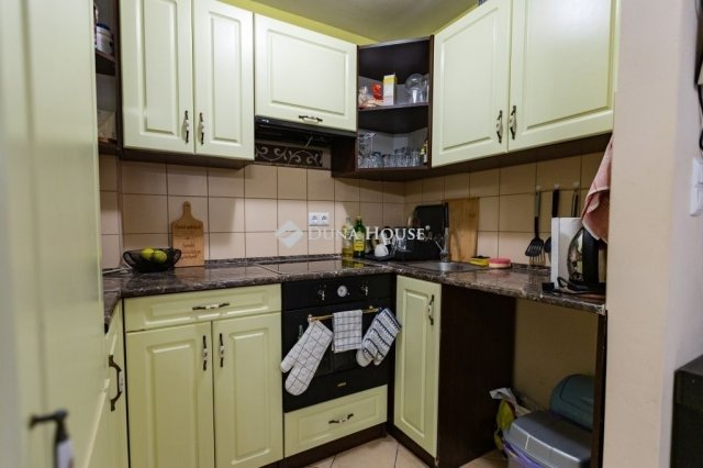 Eladó téglalakás, Budapesten, VIII. kerületben 92.5 M Ft