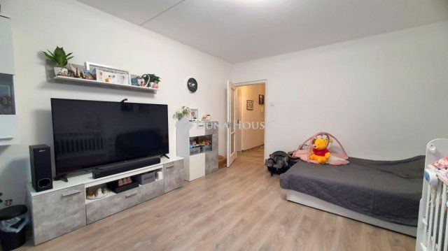 Eladó panellakás, Budapesten, X. kerületben 67 M Ft, 2 szobás