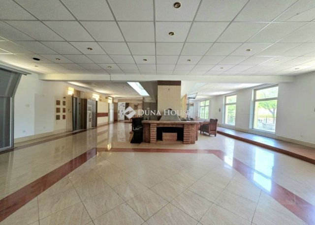 Eladó üzlethelyiség, Budapesten, X. kerületben 339.09 M Ft