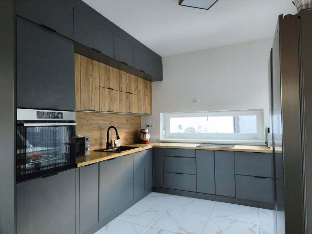 Eladó családi ház, Teskándon 80.5 M Ft, 5 szobás