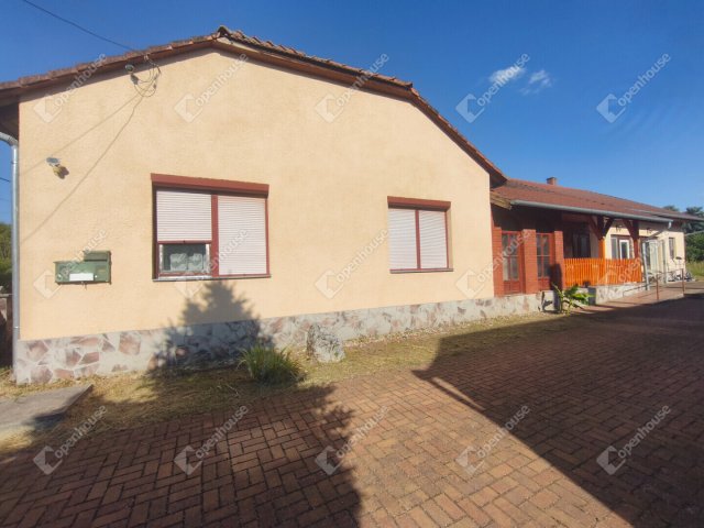 Eladó családi ház, Görgetegen 19.9 M Ft, 4 szobás