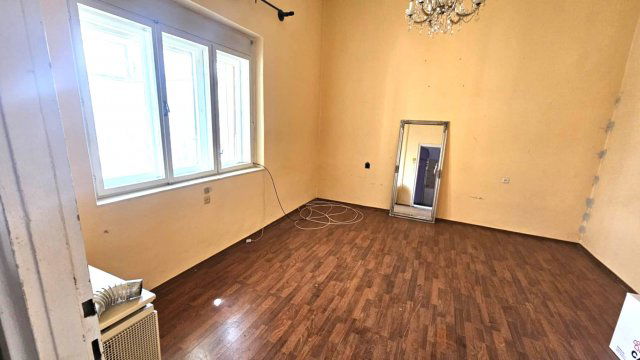 Eladó téglalakás, Szolnokon, Szapáry utcában 24.9 M Ft