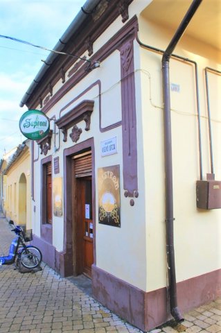 Eladó családi ház, Pápán, Kígyó utcában 29 M Ft, 2 szobás