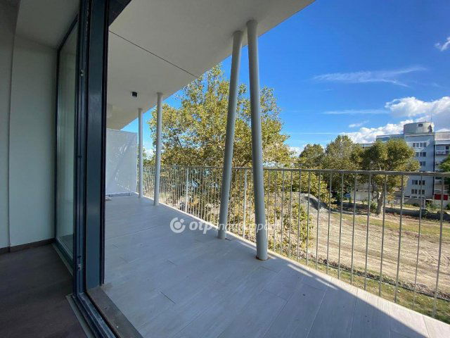 Eladó nyaraló, Siófokon 122 M Ft, 3 szobás