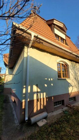 Eladó családi ház, Szentendrén 159 M Ft, 6+1 szobás
