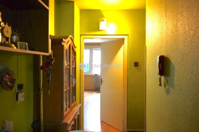 Eladó panellakás, Budapesten, XX. kerületben 49.5 M Ft, 2 szobás