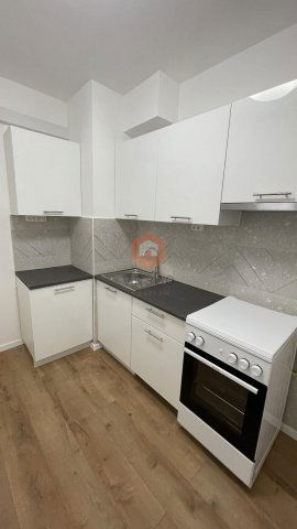 Eladó panellakás, Pécsett, József Attila utcában 59.9 M Ft