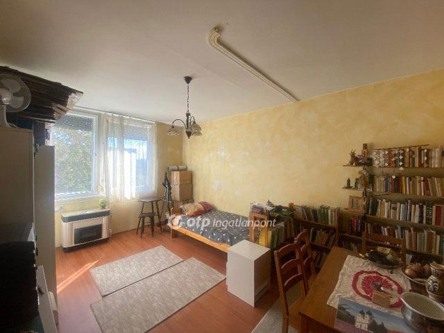 Eladó téglalakás, Budapesten, XIV. kerületben 66.9 M Ft