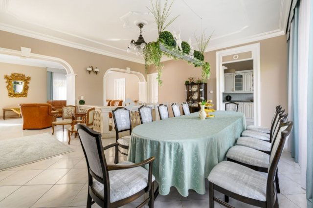 Eladó családi ház, Salgótarjánban 99 M Ft, 7 szobás