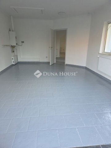 Eladó családi ház, Veresegyházon, Anonymus utcában 179.7 M Ft