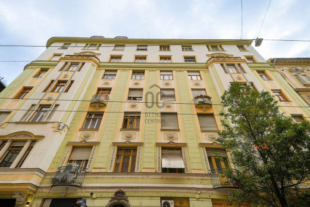 Eladó téglalakás, Budapesten, VII. kerületben 86.8 M Ft