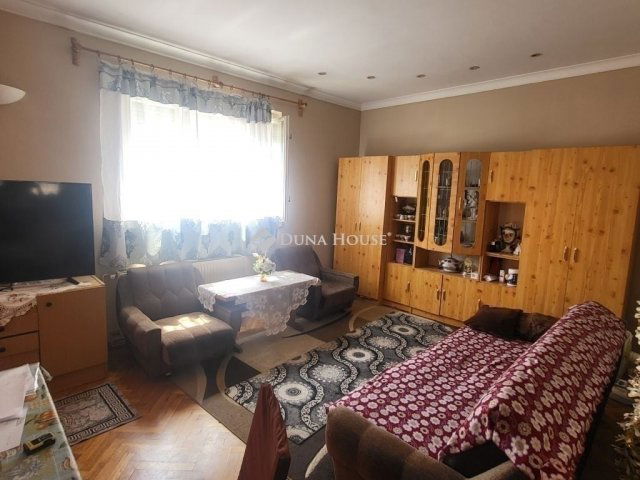 Eladó családi ház, Kerepesen 38.9 M Ft, 2 szobás