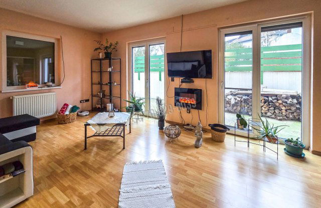 Eladó családi ház, Fertőrákoson 94.9 M Ft, 4 szobás