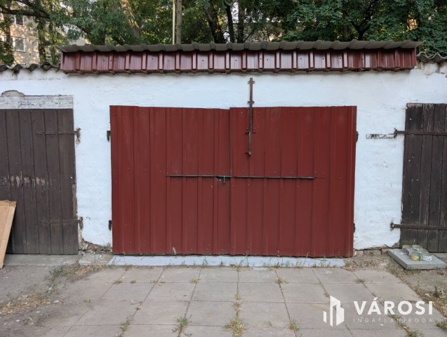 Eladó garázs, Szegeden 12.5 M Ft / költözzbe.hu