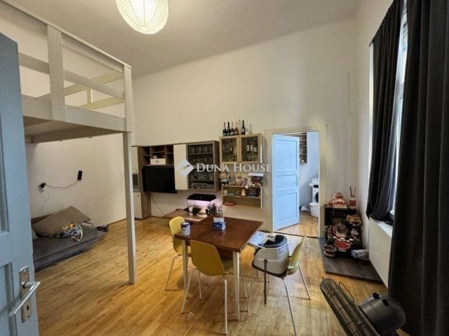 Eladó téglalakás, Budapesten, IX. kerületben 86 M Ft, 3 szobás