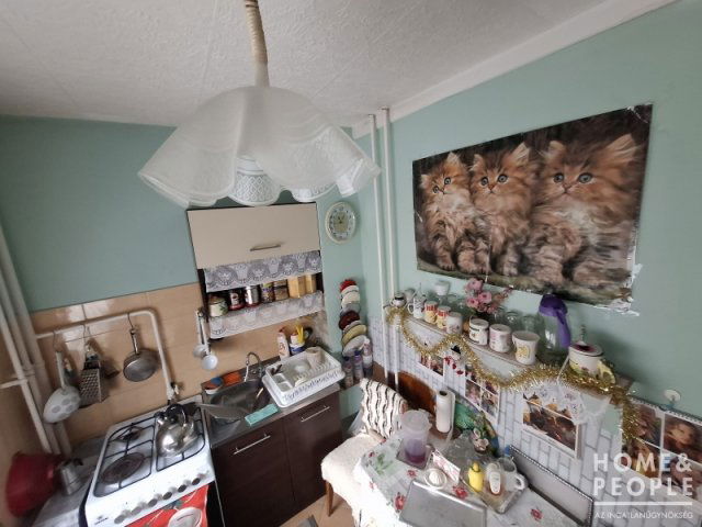 Eladó téglalakás, Szegeden 48.5 M Ft, 2 szobás