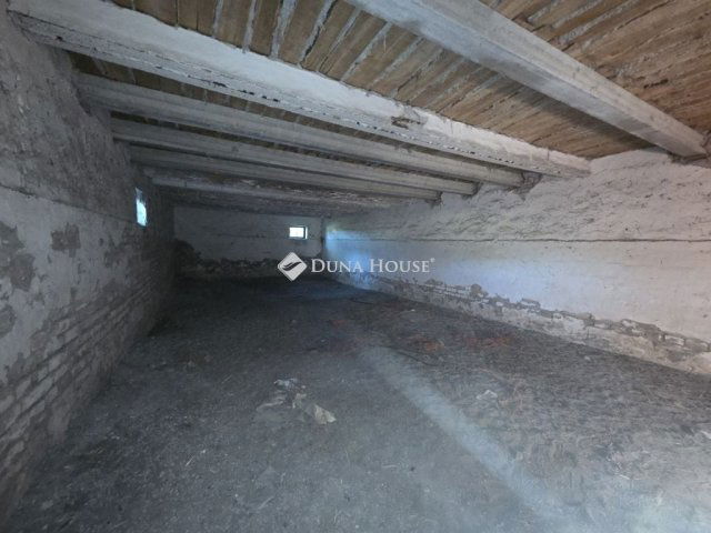 Eladó mezogazdasagi ingatlan, Kisteleken 10.59 M Ft, 5 szobás