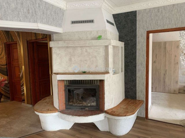 Eladó családi ház, Válon 149 M Ft, 3 szobás