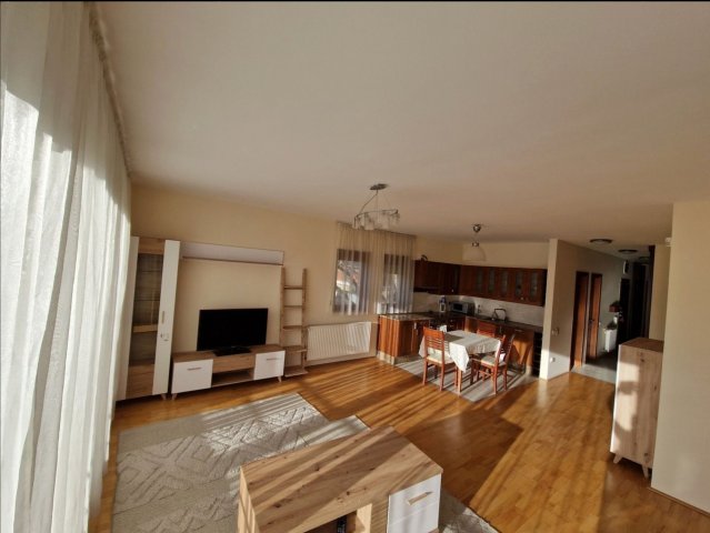 Kiadó téglalakás, albérlet, XI. kerületben, Beregszász úton