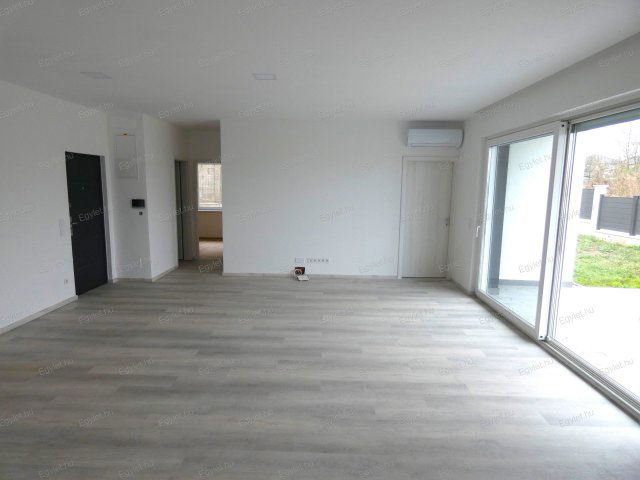 Eladó családi ház, Budapesten, XVII. kerületben 97.7 M Ft