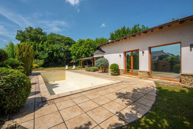 Eladó családi ház, Budapesten, XXI. kerületben 299 M Ft