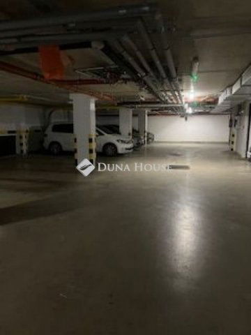 Eladó garázs, Budapesten, XIII. kerületben 6.99 M Ft