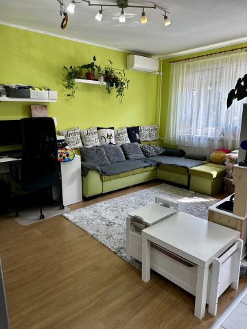 Eladó panellakás, Budapesten, XIX. kerületben, Kisfaludy utcában