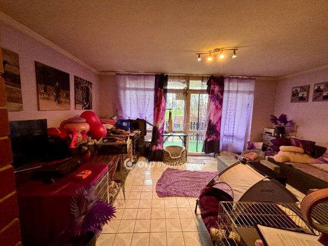 Eladó nyaraló, Dömsödön 49 M Ft, 2 szobás