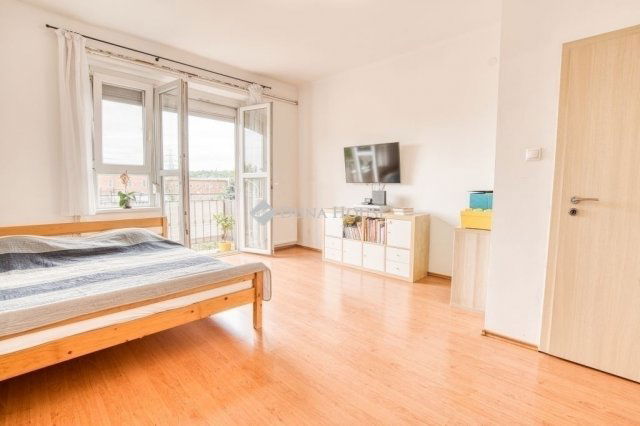 Eladó téglalakás, Budapesten, XI. kerületben 89.9 M Ft, 3 szobás